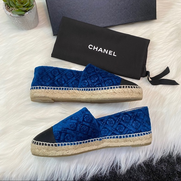Chanel Velvet Espadrilles - Picture 4 of 6